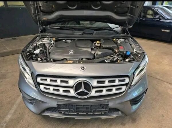 Mercedes-Benz GLA – Image 21