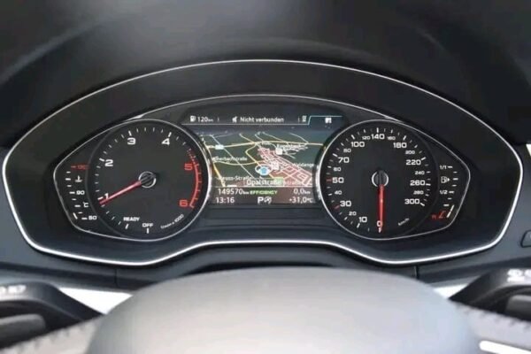 Audi Q5 – Image 5