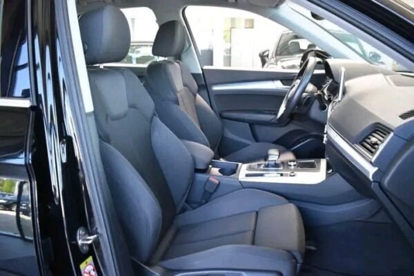 Audi Q5 – Image 17