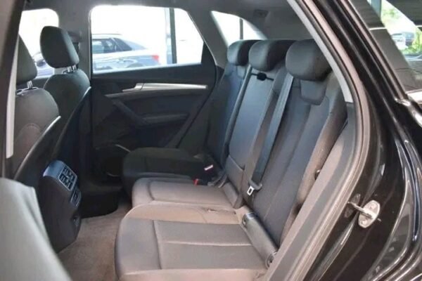 Audi Q5 – Image 11