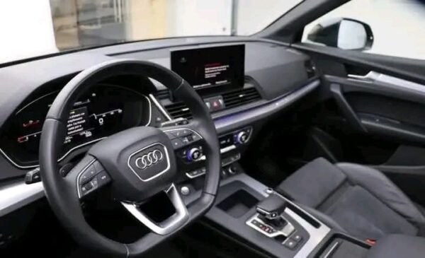 Audi Q5 Sport, – Image 3