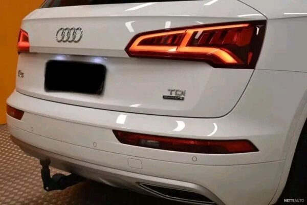 Audi Q5 – Image 12