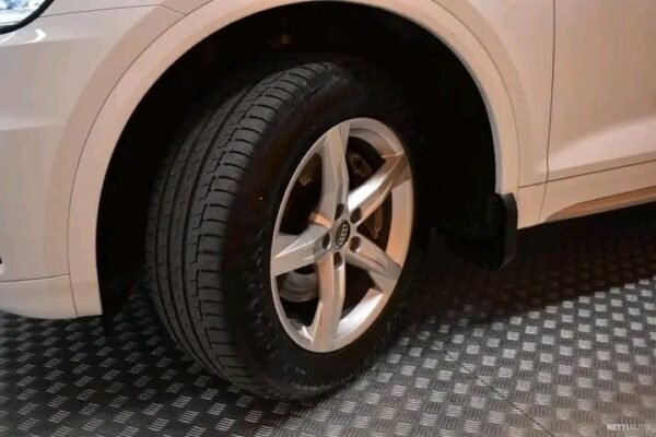 Audi Q5 – Image 2
