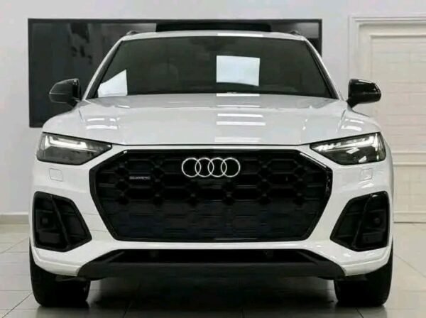 Audi Q5 40 – Image 26