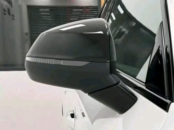 Audi Q5 40 – Image 16