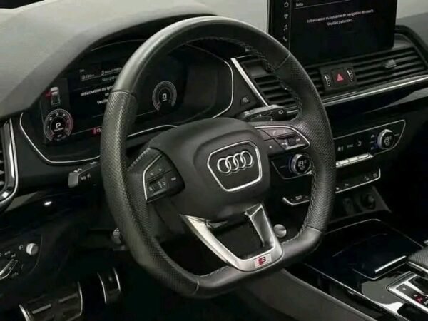 Audi Q5 40 – Image 29
