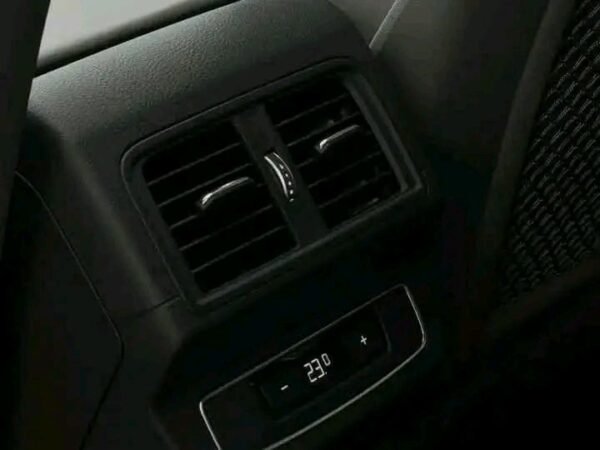 Audi Q5 40 – Image 13