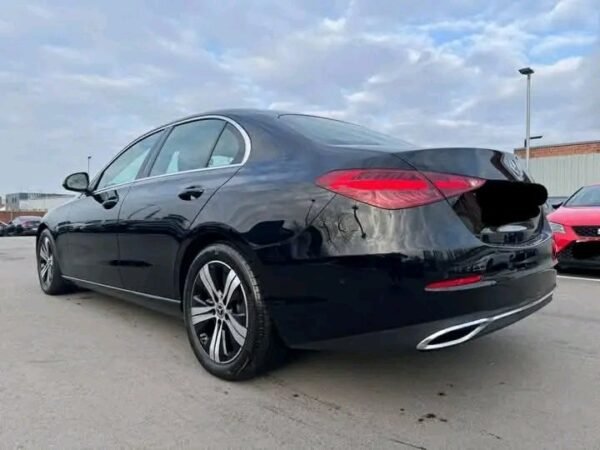 Mercedes-Benz C 220 – Image 15