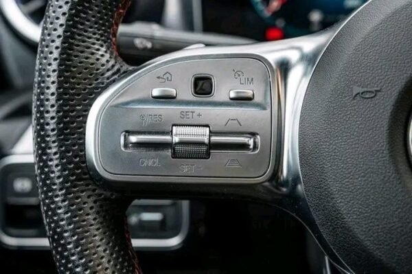 Mercedes-Benz CLA – Image 21