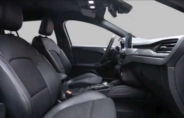 Ford Focus ST-Line – Image 10