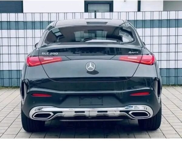 Mercedes-Benz GLC – Image 11