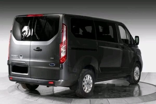 Ford Tourneo Custom – Image 8