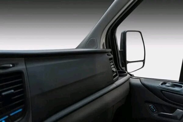 Ford Tourneo Custom – Image 7