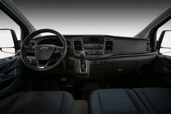 Ford Tourneo Custom – Image 2