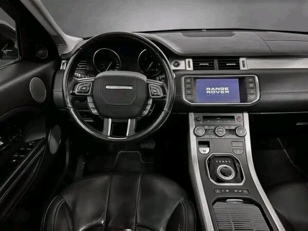 Land Rover Range Rover Evoque – Image 4