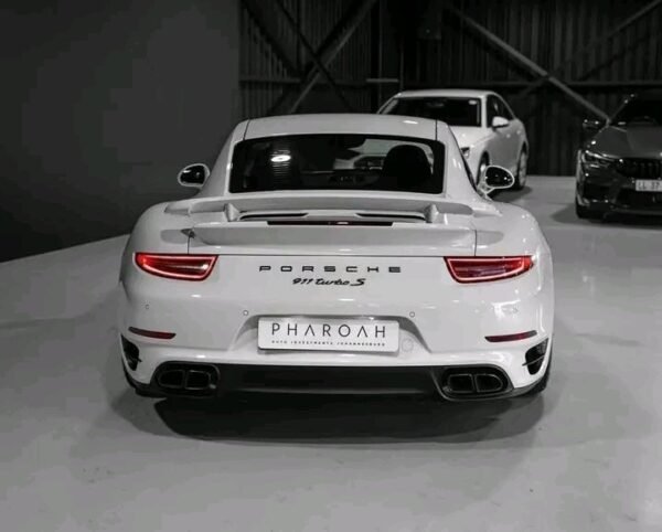 Porsche 911 Turbo S – Image 6