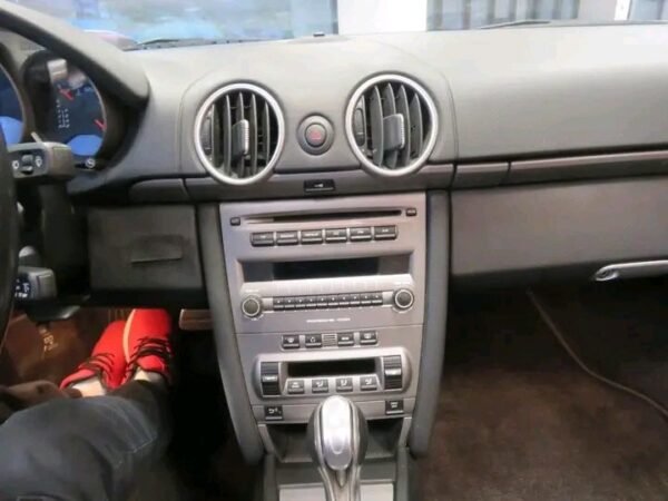 Porsche Boxster – Image 12
