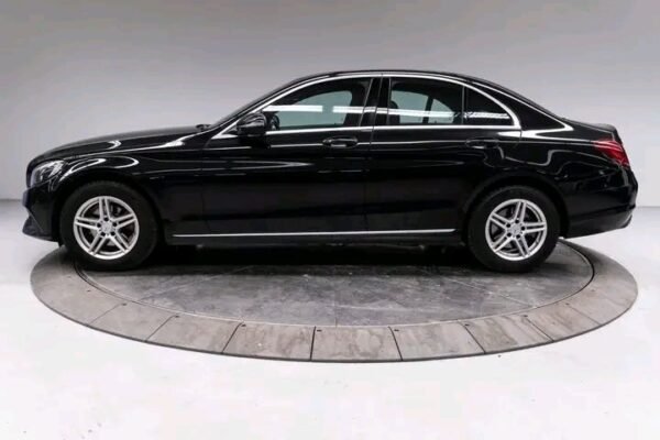 Mercedes-Benz C-Klasse – Image 24