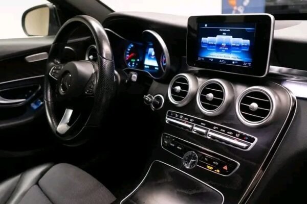 Mercedes-Benz C-Klasse – Image 23