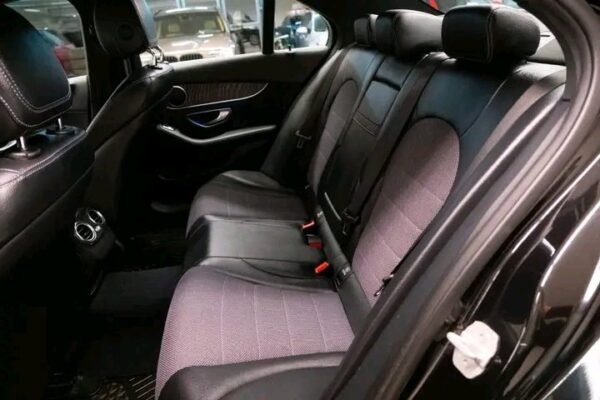 Mercedes-Benz C-Klasse – Image 13
