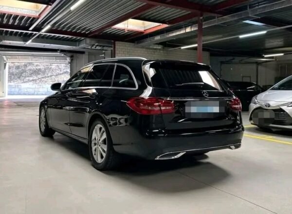 MERCEDES-BENZ C 180 – Image 2