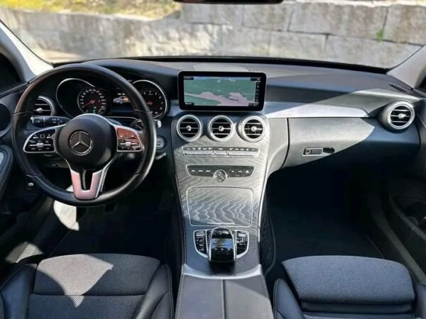 MERCEDES-BENZ C 180 – Image 6