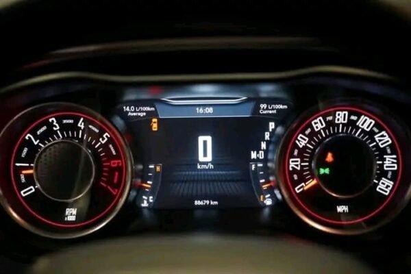 Dodge Challenger Shaker – Image 7