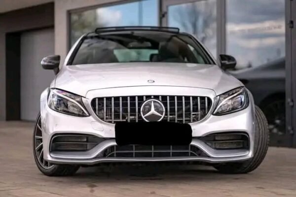 Mercedes-Benz C-Class 300 – Image 16
