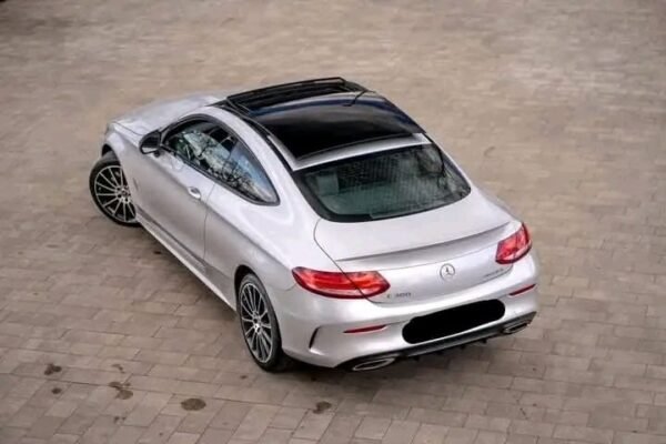 Mercedes-Benz C-Class 300 – Image 8