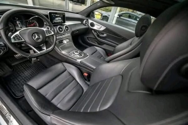 Mercedes-Benz C-Class 300 – Image 4