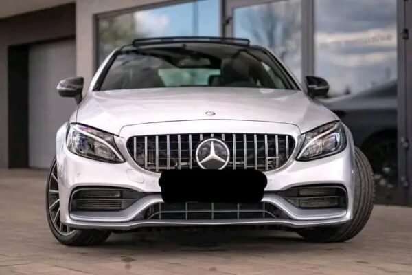 Mercedes-Benz C-Class 300 – Image 10