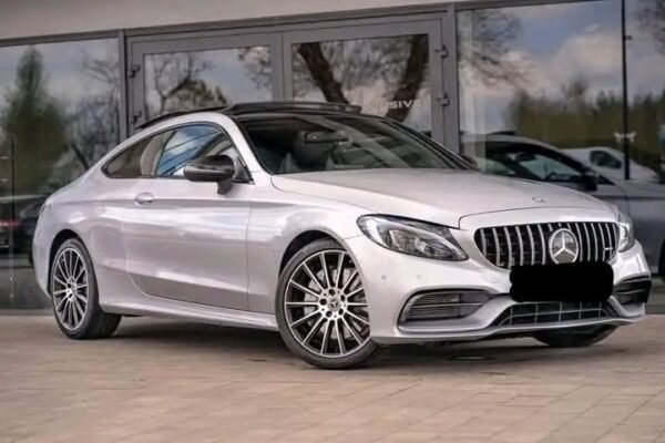 Mercedes-Benz C-Class 300 – Image 2