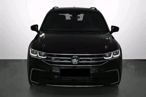 Volkswagen Tiguan R-LINE – Image 19