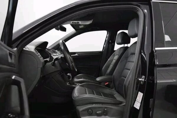 Volkswagen Tiguan R-LINE – Image 23