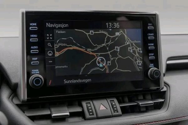 Toyota RAV4 Plug-in Hybrid – Image 11