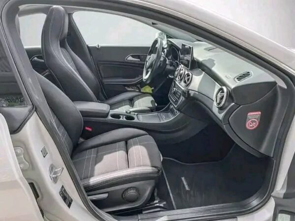 Mercedes-Benz CLA – Image 7