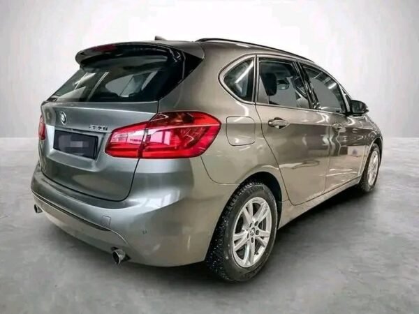 BMW 2 Series – Image 6