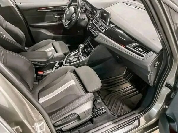 BMW 2 Series – Image 14