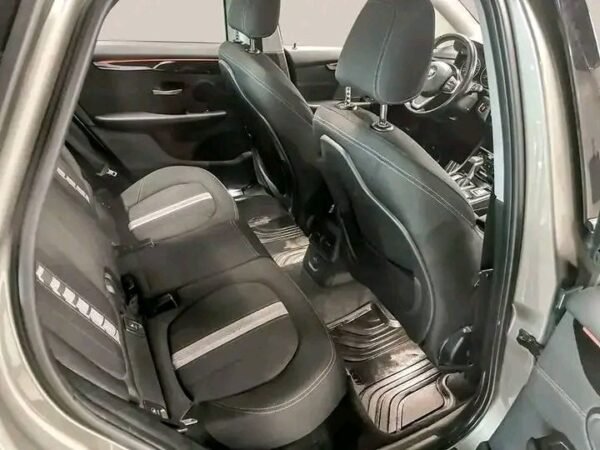 BMW 2 Series – Image 7