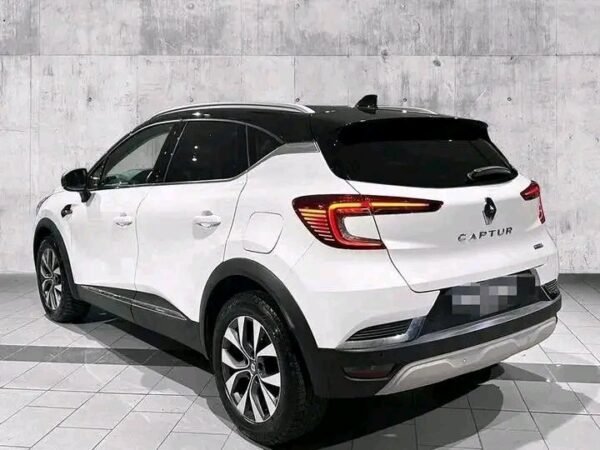 Renault Captur – Image 6
