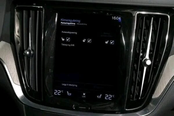 Volvo V60 T8 AWD – Image 34