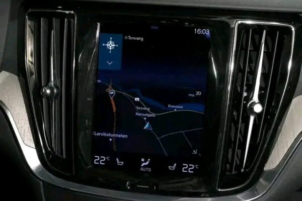 Volvo V60 T8 AWD – Image 48