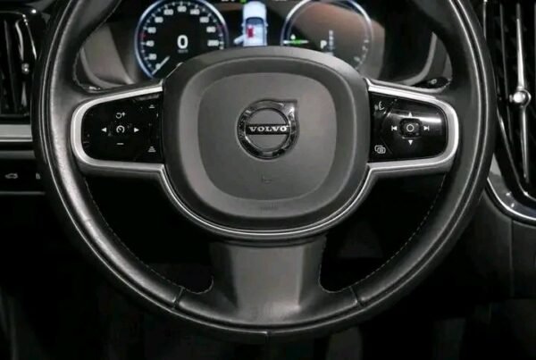 Volvo V60 T8 AWD – Image 7