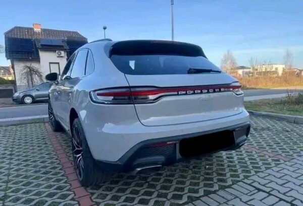 Porsche Macan – Image 8