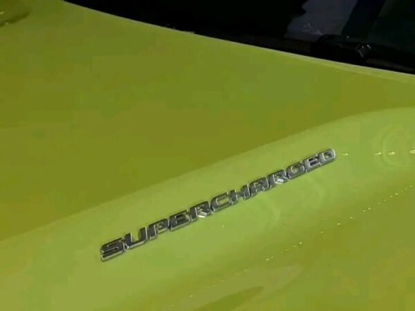 Dodge Challenger SRT – Image 8