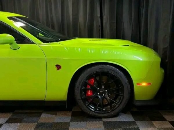 Dodge Challenger SRT – Image 9