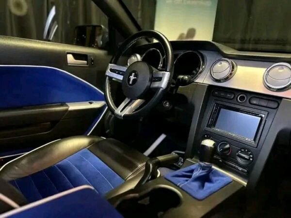 Ford Mustang GT – Image 7