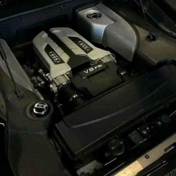 Audi R8 4.2 – Image 17