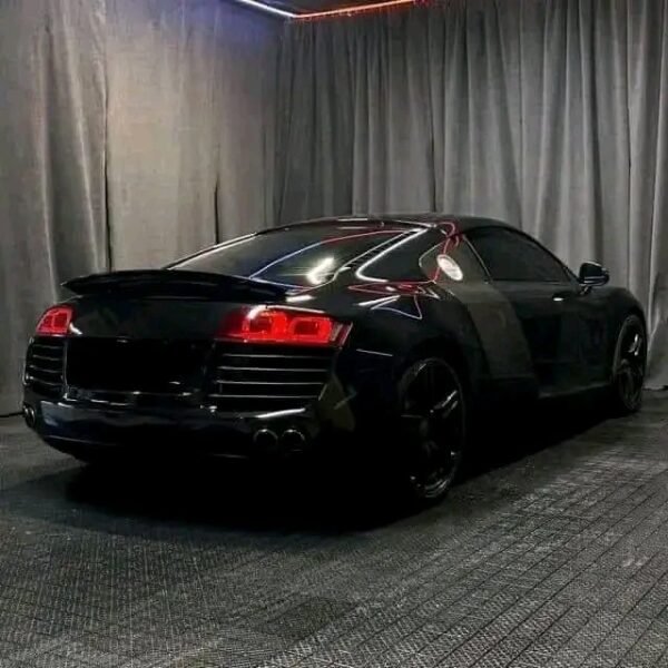 Audi R8 4.2 – Image 28