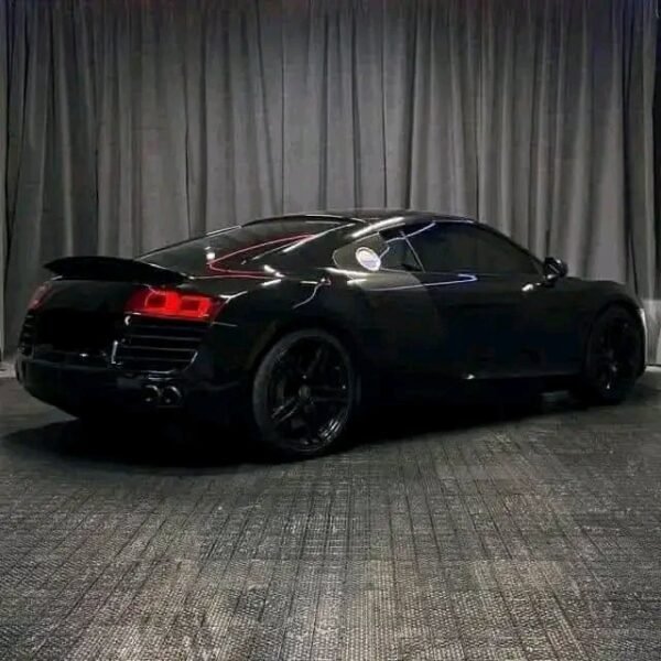 Audi R8 4.2 – Image 38